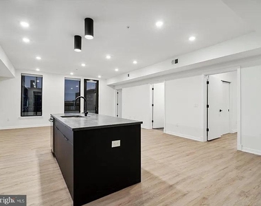 500 N 13th Street - Photo Thumbnail 2
