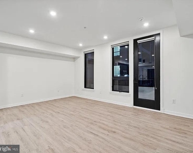 500 N 13th Street - Photo Thumbnail 5