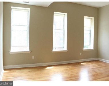 408 S 9th Street - Photo Thumbnail 7