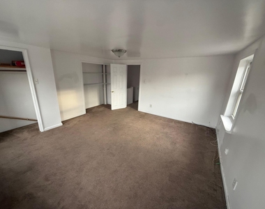 600 E Girard Avenue - Photo Thumbnail 11