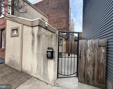600 E Girard Avenue - Photo Thumbnail 1