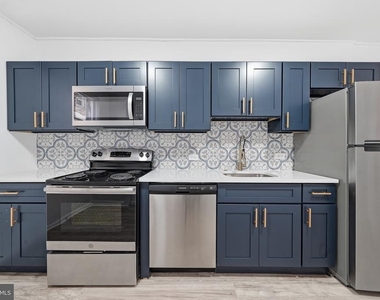 2062 E Stella Street - Photo Thumbnail 2