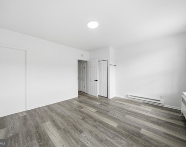 2062 E Stella Street - Photo Thumbnail 17