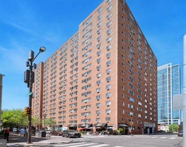 2101 Chestnut Street - Photo Thumbnail 16