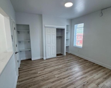 5503 W Girard Avenue - Photo Thumbnail 6