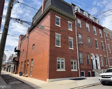 536 N 19th Street - Photo Thumbnail 3
