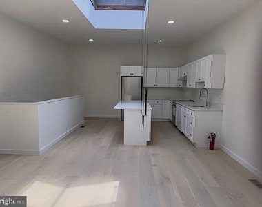 536 N 19th Street - Photo Thumbnail 4