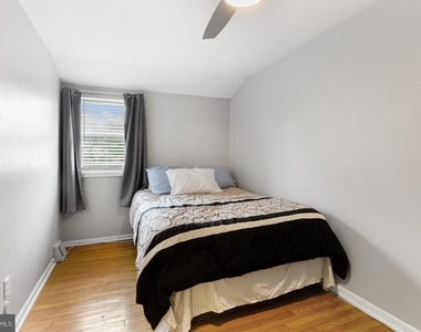 5432 Vicaris Street - Photo Thumbnail 18
