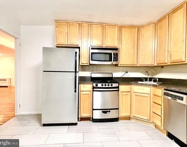 30 22nd Street S - Photo Thumbnail 5