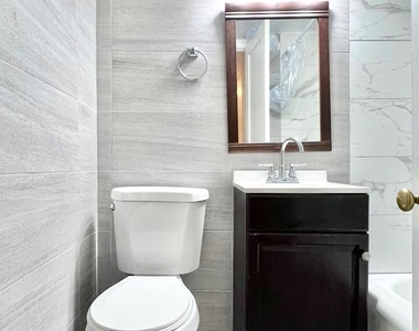 30 22nd Street S - Photo Thumbnail 8