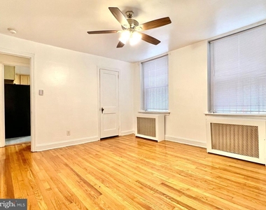 30 22nd Street S - Photo Thumbnail 4