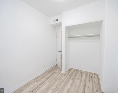 625 S 10th Street - Photo Thumbnail 10