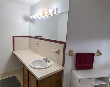 2826 Poplar Street - Photo Thumbnail 13