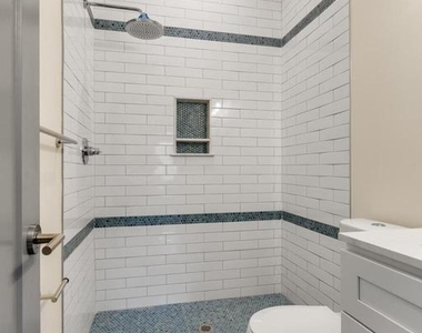 511 Gorgas Lane - Photo Thumbnail 13