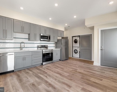 511 Gorgas Lane - Photo Thumbnail 1