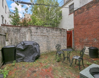 619 S 16th Street - Photo Thumbnail 6