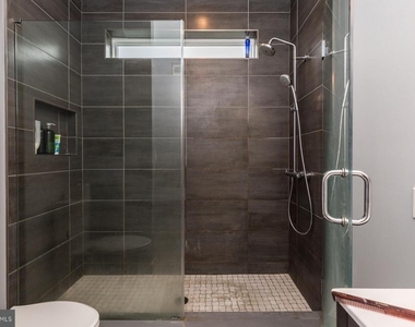 3016 Baltz Street - Photo Thumbnail 19