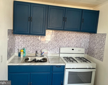 1418 Greeby Street - Photo Thumbnail 9