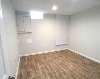2628 E Harold Street - Photo Thumbnail 9
