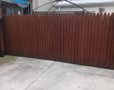 2628 E Harold Street - Photo Thumbnail 7
