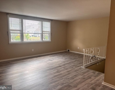 1730 Borbeck Avenue - Photo Thumbnail 8