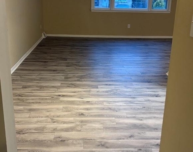 1730 Borbeck Avenue - Photo Thumbnail 5