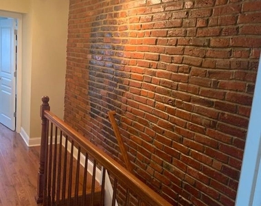 2364 E Fletcher Street - Photo Thumbnail 6
