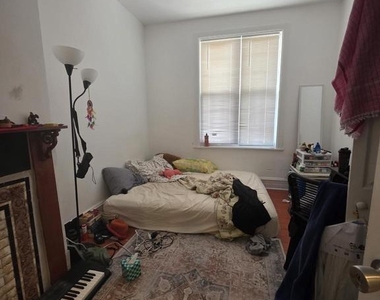 4047 Spring Garden Street - Photo Thumbnail 3