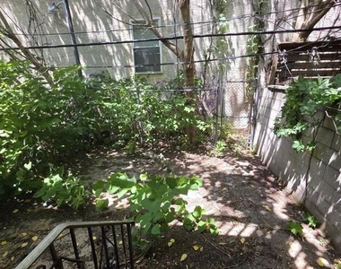 4047 Spring Garden Street - Photo Thumbnail 11