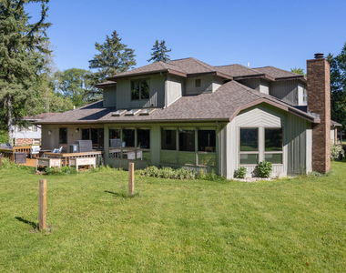 381 Timber Drive - Photo Thumbnail 32