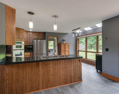 381 Timber Drive - Photo Thumbnail 10