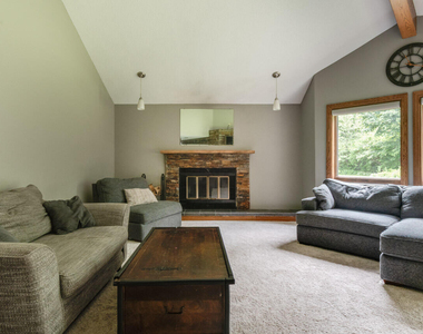 381 Timber Drive - Photo Thumbnail 15