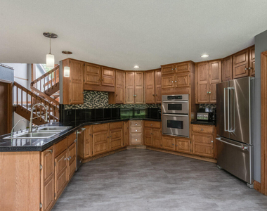 381 Timber Drive - Photo Thumbnail 9