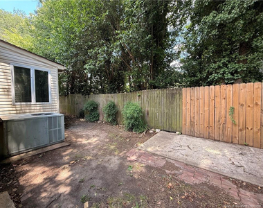 115 S Tarboro Street - Photo Thumbnail 14