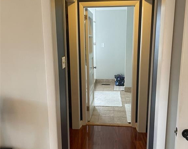 213 Marshall Road - Photo Thumbnail 5