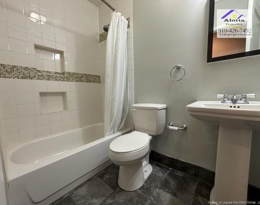 213 Marshall Road - Photo Thumbnail 11