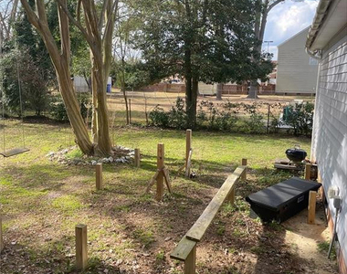213 Marshall Road - Photo Thumbnail 14