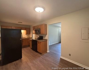 1070 Rulnick Street - Photo Thumbnail 6