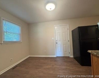 1070 Rulnick Street - Photo Thumbnail 4