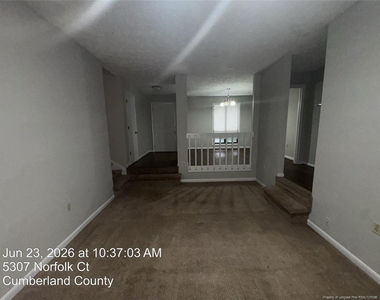 5307 Norfolk Court - Photo Thumbnail 6