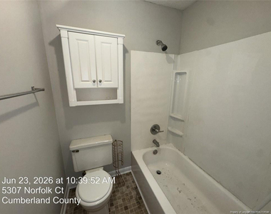 5307 Norfolk Court - Photo Thumbnail 12