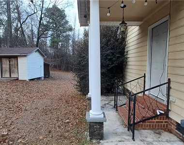 211 Sheffield Court - Photo Thumbnail 23