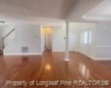116 Grover Place - Photo Thumbnail 6