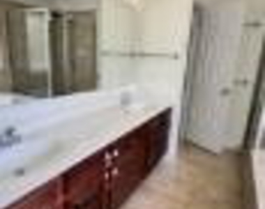 116 Grover Place - Photo Thumbnail 26