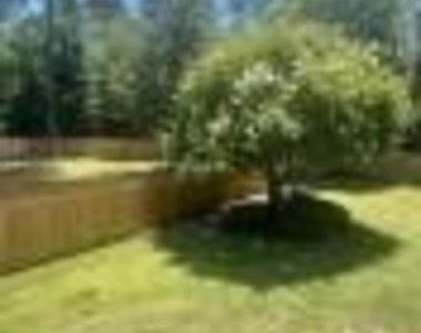 116 Grover Place - Photo Thumbnail 36