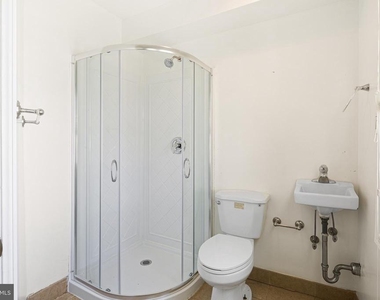 146 W 1st Avenue - Photo Thumbnail 10
