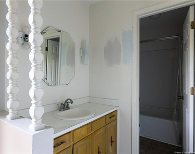 202 Murray Fork Drive - Photo Thumbnail 9