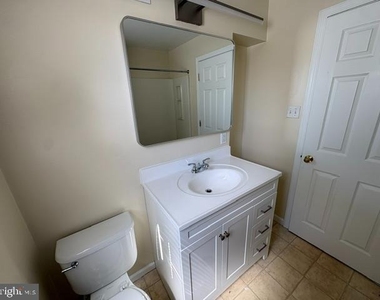 822 North Street - Photo Thumbnail 9