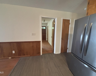 3609 Melrose Drive - Photo Thumbnail 24