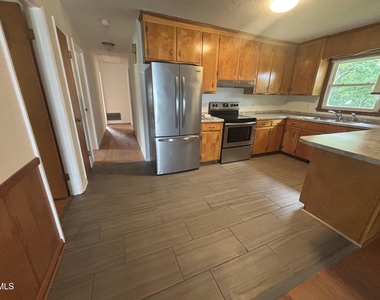 3609 Melrose Drive - Photo Thumbnail 1